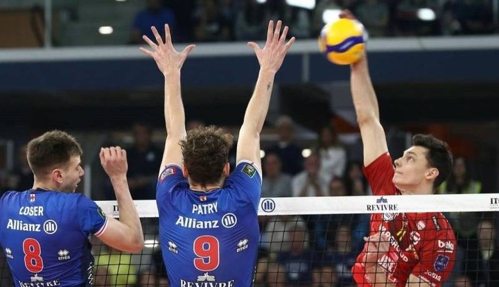 شکست سنگین یاران عبادیپور در ردهبندی اول شکست سنگین یاران عبادیپور در ردهبندی اول