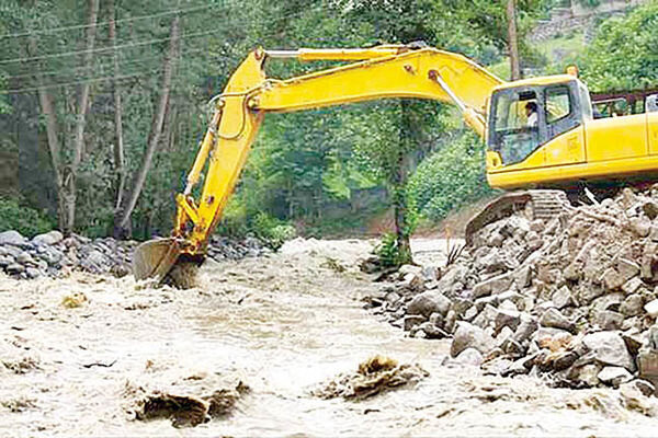 سیلی سرخِ سیل بر سیمای لرستان