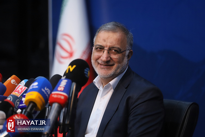 برگزاری نشست خبری شهردار تهران با خبرنگاران