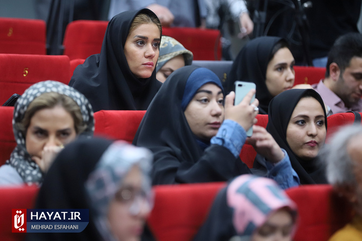 برگزاری نشست خبری شهردار تهران با خبرنگاران