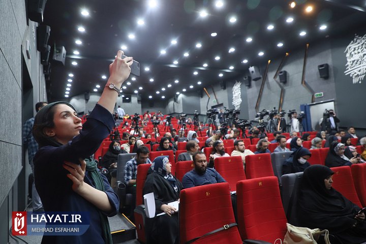 برگزاری نشست خبری شهردار تهران با خبرنگاران