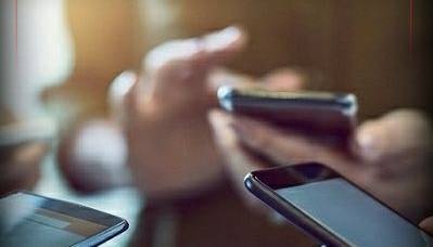 قطع ارتباط پیامرسانهای بله، ایتا و سروش
قطع ارتباط پیامرسانهای بله، ایتا و سروش