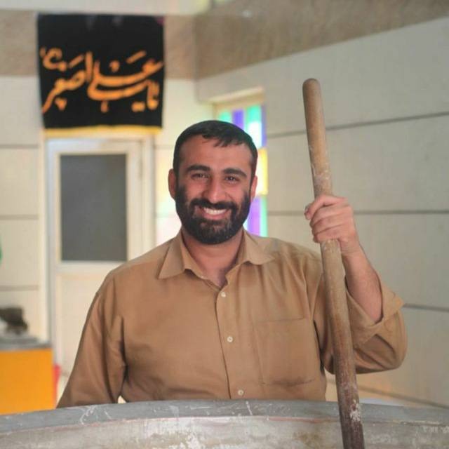 کمک به مردم نقدترین دعا است/  راه پدرم تمام نشده کمک به مردم نقدترین دعا است/  راه پدرم تمام نشده