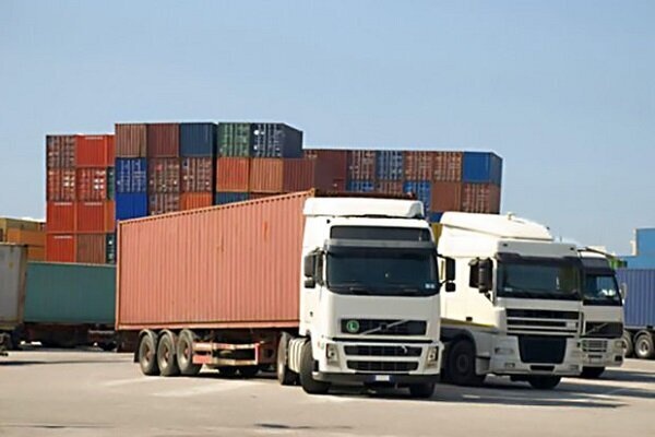 صادرات ۹۱ میلیون دلار کالا از مرز مهران