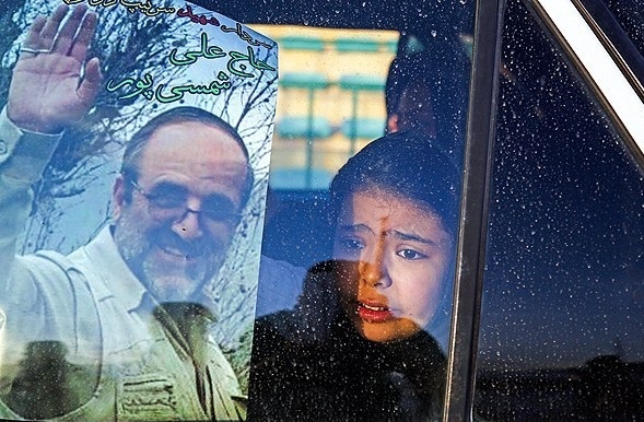 مردی در جستجوی نور