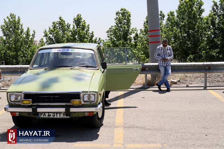 جشن تولد خودروی پیکان در برج میلاد تهران