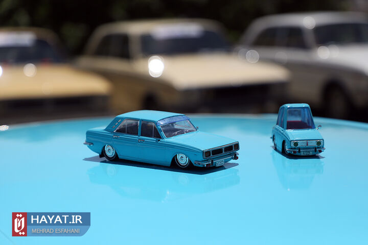 جشن تولد خودروی پیکان در برج میلاد تهران