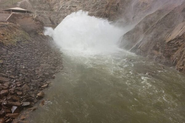 ١٥٠ میلیون متر مکعب آب سد بوکان به دریاچه ارومیه رهاسازی می شود