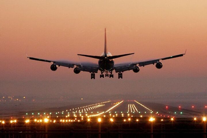 گرانی بلیط هواپیما پس از کرونا توجیه پذیر نیست/ ضرورت ورود دولت و مجلس برای ساماندهی نرخ بلیط