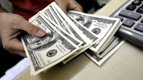 ارز قاچاق از پرواز جا ماند ارز قاچاق از پرواز جا ماند