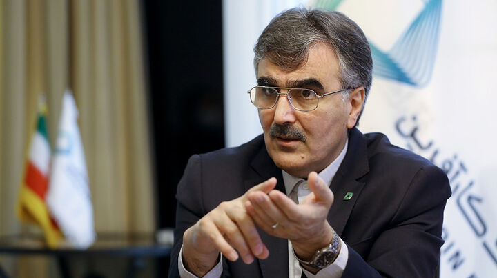 سیاست راهبردی بانک مرکزی ایران قطع رابطه با دلار در مبادلات ارزی و تجاری است سیاست راهبردی بانک مرکزی ایران قطع رابطه با دلار در مبادلات ارزی و تجاری است