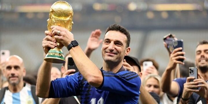 اسکالونی: مسی بهترین بازیکن تاریخ است اسکالونی: مسی بهترین بازیکن تاریخ است