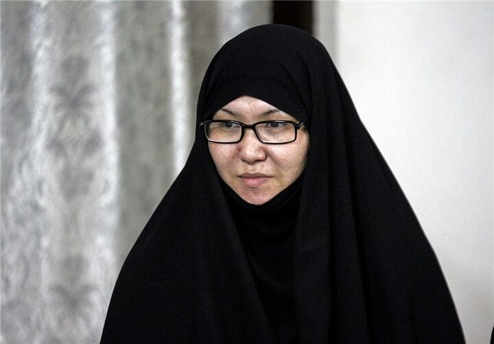 تقریظ رهبری بر کتاب «خاتون و قوماندان» اتفاقی مبارک است تقریظ رهبری بر کتاب «خاتون و قوماندان» اتفاقی مبارک است