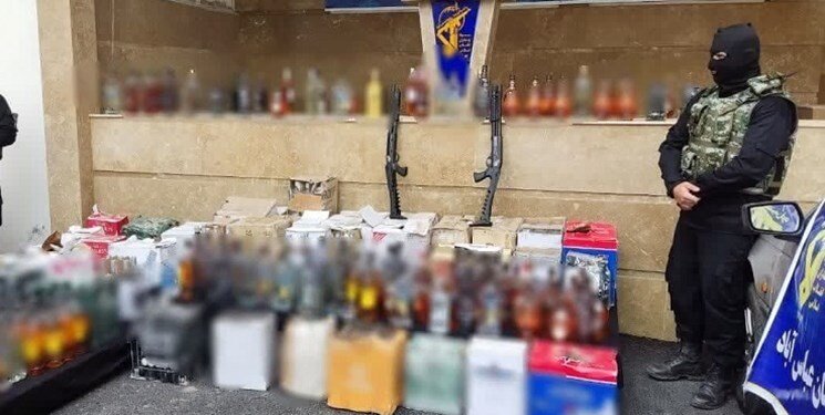 کشف مشروبات الکلی از سوی سربازان گمنام شهرستان فردیس