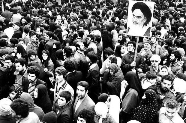 قیام ۱۵ خرداد هویت انقلابی و تاریخی مردم ورامین پیشوا و قرچک است