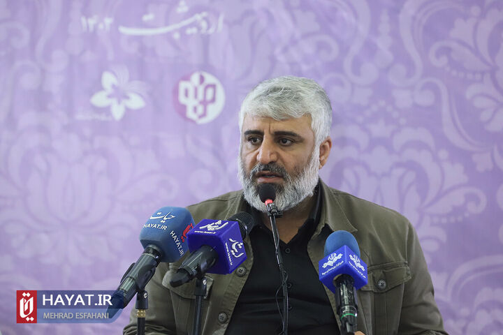 اعلام آمادگی بنیاد شهید در ارائه اسناد و خاطرات شهدا به اهالی هنر و نویسندگان اعلام آمادگی بنیاد شهید در ارائه اسناد و خاطرات شهدا به اهالی هنر و نویسندگان