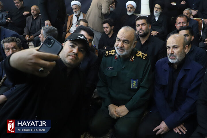 مراسم بزرگداشت اولین سالگرد شهید صیاد خدایی