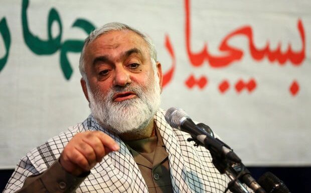 سردار «نقدی» رئیس ستاد مرکزی ۱۳ آبان شد سردار «نقدی» رئیس ستاد مرکزی ۱۳ آبان شد