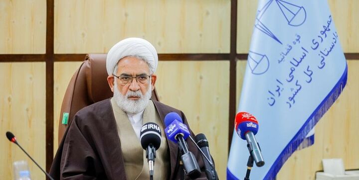عده ای با رانتهای اطلاعاتی در بورس یک شبه پول زیادی کسب کردند عده ای با رانتهای اطلاعاتی در بورس یک شبه پول زیادی کسب کردند