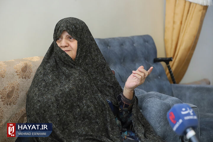 دیدار و گفتگو با مادر شهید مجتبی حسین خانی
