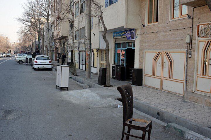 قصه پر غصه پارک خودرو در شهر/ پارک مساویست با پنچری!
 قصه پر غصه پارک خودرو در شهر/ پارک مساویست با پنچری!