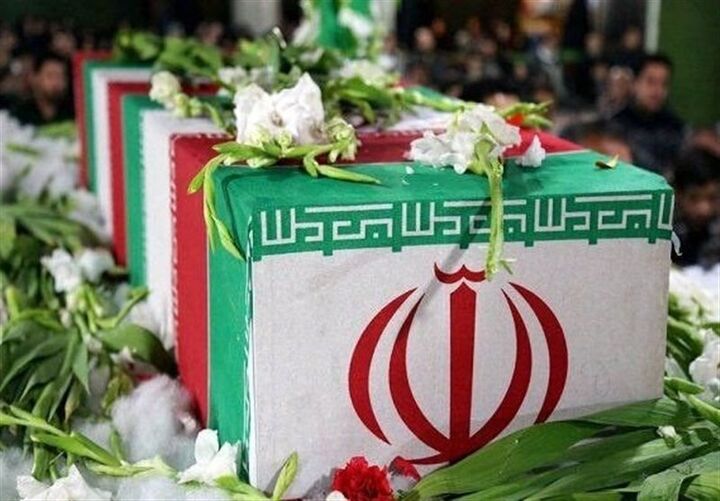تشییع پیکر شهدای حمله تروریستی سراوان/ تذکر فرمانده مرزبانی به کشورهای همسایه شرقی ایران