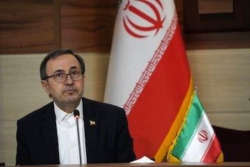 آییننامه اجرایی واردات خودروهای برونشهری در وزارت راه و شهرسازی تدوین شد آییننامه اجرایی واردات خودروهای برونشهری در وزارت راه و شهرسازی تدوین شد