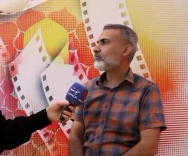 در دهه اخیر از فیلمسازان حوزه دفاع مقدس حمایت نمیشود + فیلم
  در دهه اخیر از فیلمسازان حوزه دفاع مقدس حمایت نمیشود + فیلم