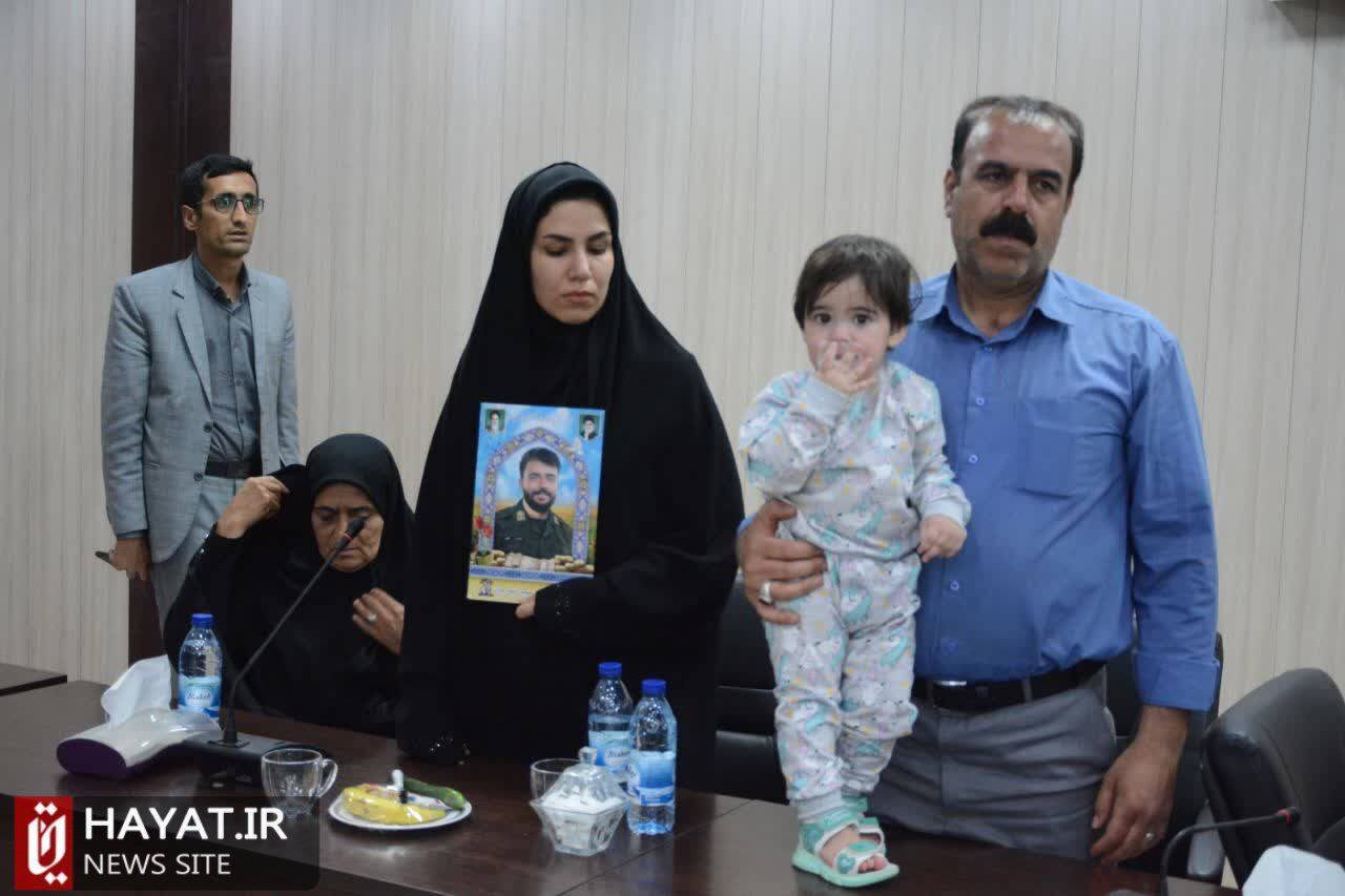 شهدای امنیت مظلوم واقع شده اند/ جامعه نسبت به قهرمانان خود بی تفاوت نیست