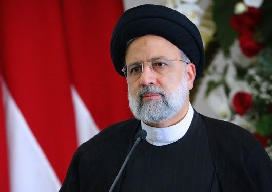 رئیسی درگذشت والده سردار غلامرضا سلیمانی را تسلیت گفت رئیسی درگذشت والده سردار غلامرضا سلیمانی را تسلیت گفت