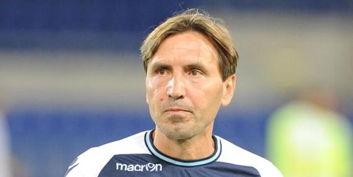 بازیکن سابق اینتر و مربی لاتزیو دستیار قلعهنویی میشود؟ بازیکن سابق اینتر و مربی لاتزیو دستیار قلعهنویی میشود؟