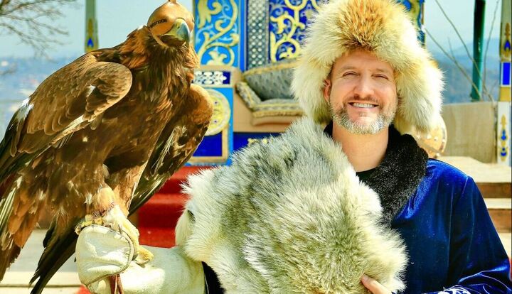 مردی که به ۱۹۳ کشور جهان سفر کرده است مردی که به ۱۹۳ کشور جهان سفر کرده است