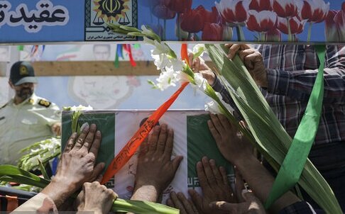 پیکر مرزبان شهید «محمد جمال زاده» در چناران تشییع و تدفین شد