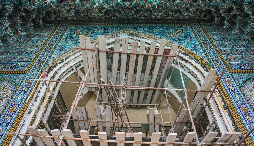 آغاز بازسازی قدیمیترین ورودی حرم حضرت عباس(ع) +عکس