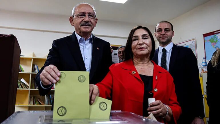 لحظه به لحظه با انتخابات ترکیه/ رایگیری تا ساعت ۱۷ وقت محلی ادامه دارد