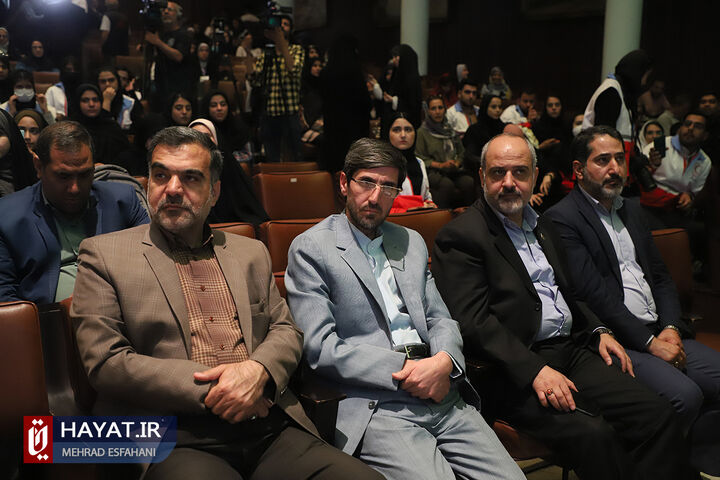 دوازدهمین آیین اعطای تندیس ملی فداکاری به دانشجویان