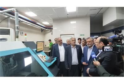 بازدید وزیر تعاون، کار و رفاه اجتماعی از شرکت کارا الکترونیک مبنا
 بازدید وزیر تعاون، کار و رفاه اجتماعی از شرکت کارا الکترونیک مبنا