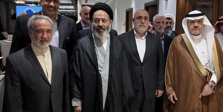 استقبال سعودیها از مسئولین سازمان حج در مدینه   استقبال سعودیها از مسئولین سازمان حج در مدینه