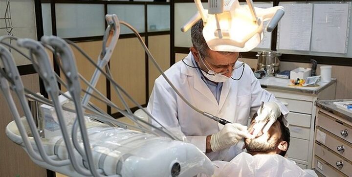 درد مزمن کمبود پزشک، معطل اراده وزارت بهداشت و بودجه سازمان برنامه درد مزمن کمبود پزشک، معطل اراده وزارت بهداشت و بودجه سازمان برنامه