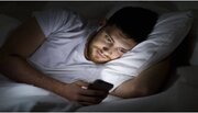 شبکه‌های اجتماعی خواب طبیعی را ساعت‌ها به تاخیر می‌اندازند