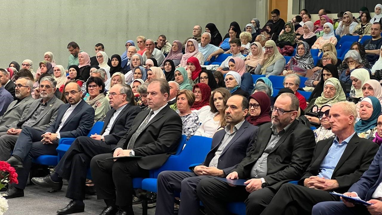 مراسم بزرگداشت سالگرد ارتحال امام خمینی (ره) در سراسر جهان برگزار شد