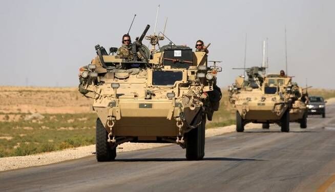 آمریکا به پایگاه‌های خود در سوریه تجهیزات نظامی ارسال کرد
