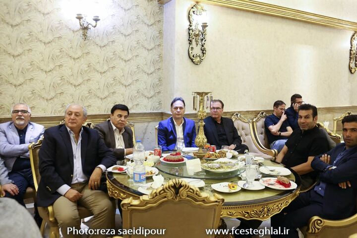 تشکیل کمیته فنی باشگاه استقلال با حضور پیشکسوتان تشکیل کمیته فنی باشگاه استقلال با حضور پیشکسوتان