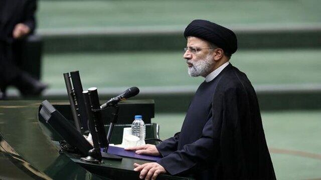 رئیس جمهور فردا لایحه برنامه هفتم را تقدیم مجلس میکند رئیس جمهور فردا لایحه برنامه هفتم را تقدیم مجلس میکند