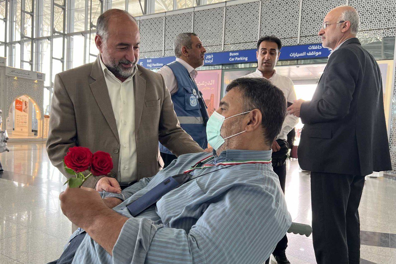 ورود کاروان جانبازان به سرزمین وحی