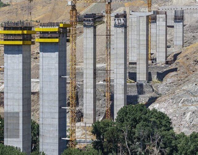 این پل نماد توان مهندسان ایرانی است این پل نماد توان مهندسان ایرانی است