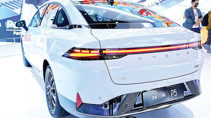 خراسان رضوی آماده سرمایهگذاری با چین در حوزه خودروسازی است خراسان رضوی آماده سرمایهگذاری با چین در حوزه خودروسازی است