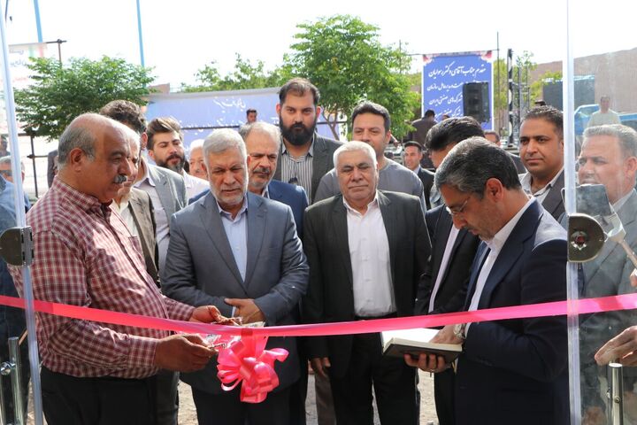 مجتمع ۲۰۶ واحدی کارگاهی در شهرک صنعتی سیرجان افتتاح شد مجتمع ۲۰۶ واحدی کارگاهی در شهرک صنعتی سیرجان افتتاح شد