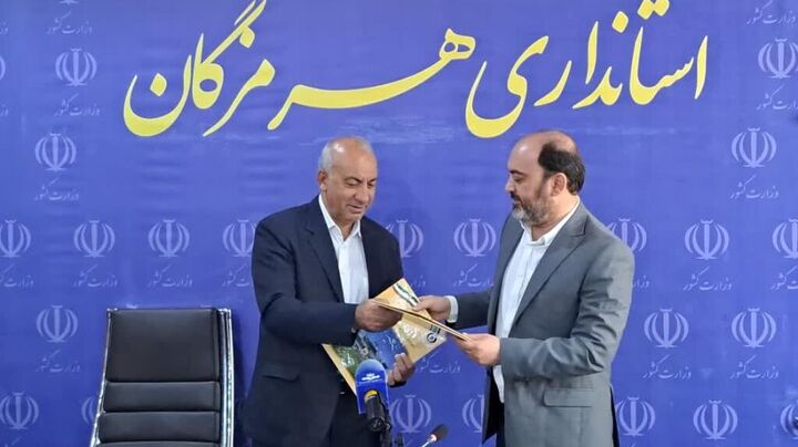 ۲ هزار و ۶۵۰ نیروی بومی جذب پالایش نفت بندرعباس میشوند ۲ هزار و ۶۵۰ نیروی بومی جذب پالایش نفت بندرعباس میشوند