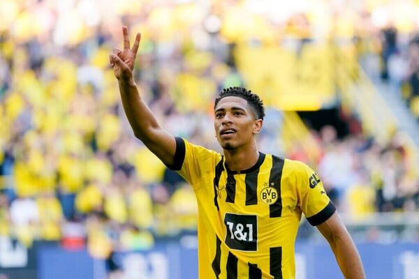 رسمی: جود بلینگام به رئال مادرید پیوست رسمی: جود بلینگام به رئال مادرید پیوست